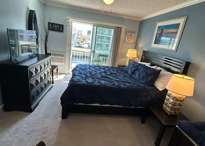 Apartment Waterfront